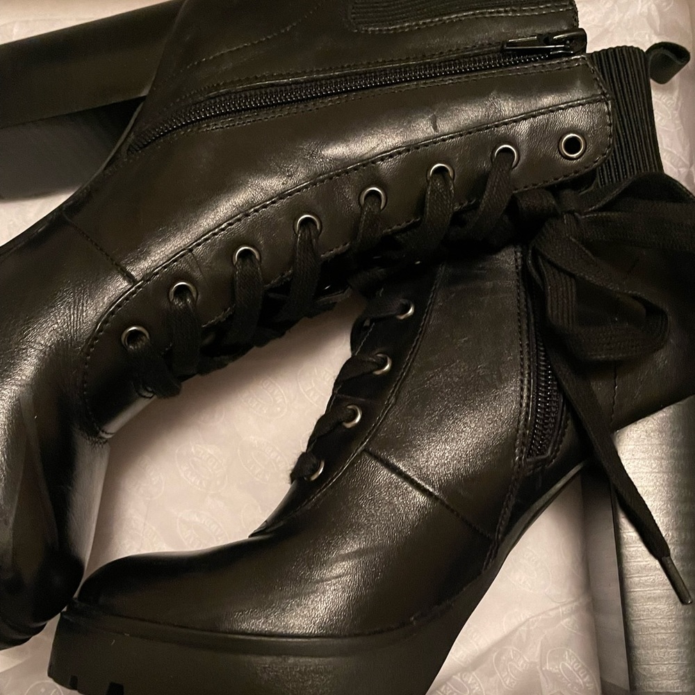Steve Madden boots